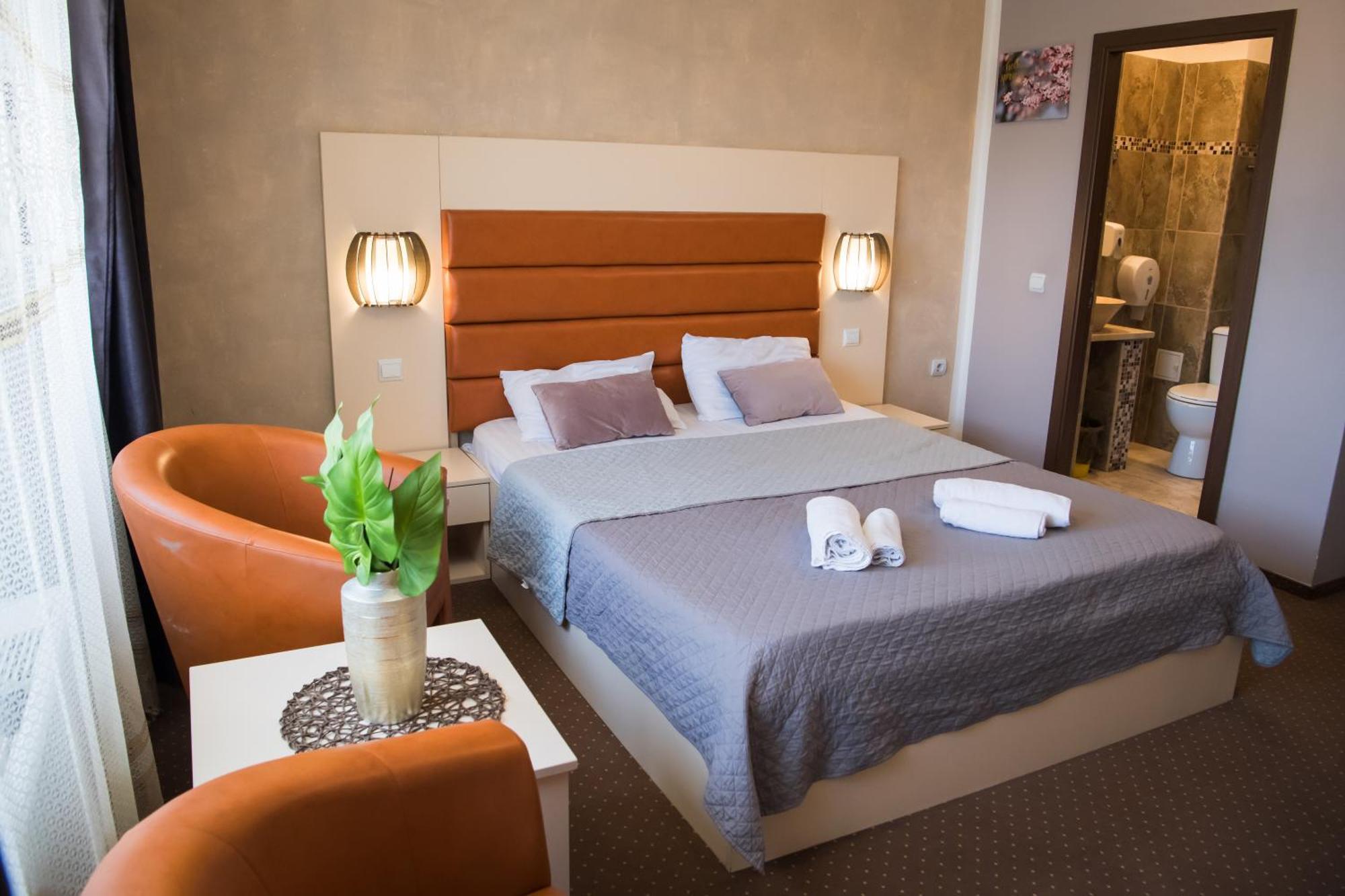 Mbi Travel Inn 크라이오바 외부 사진
