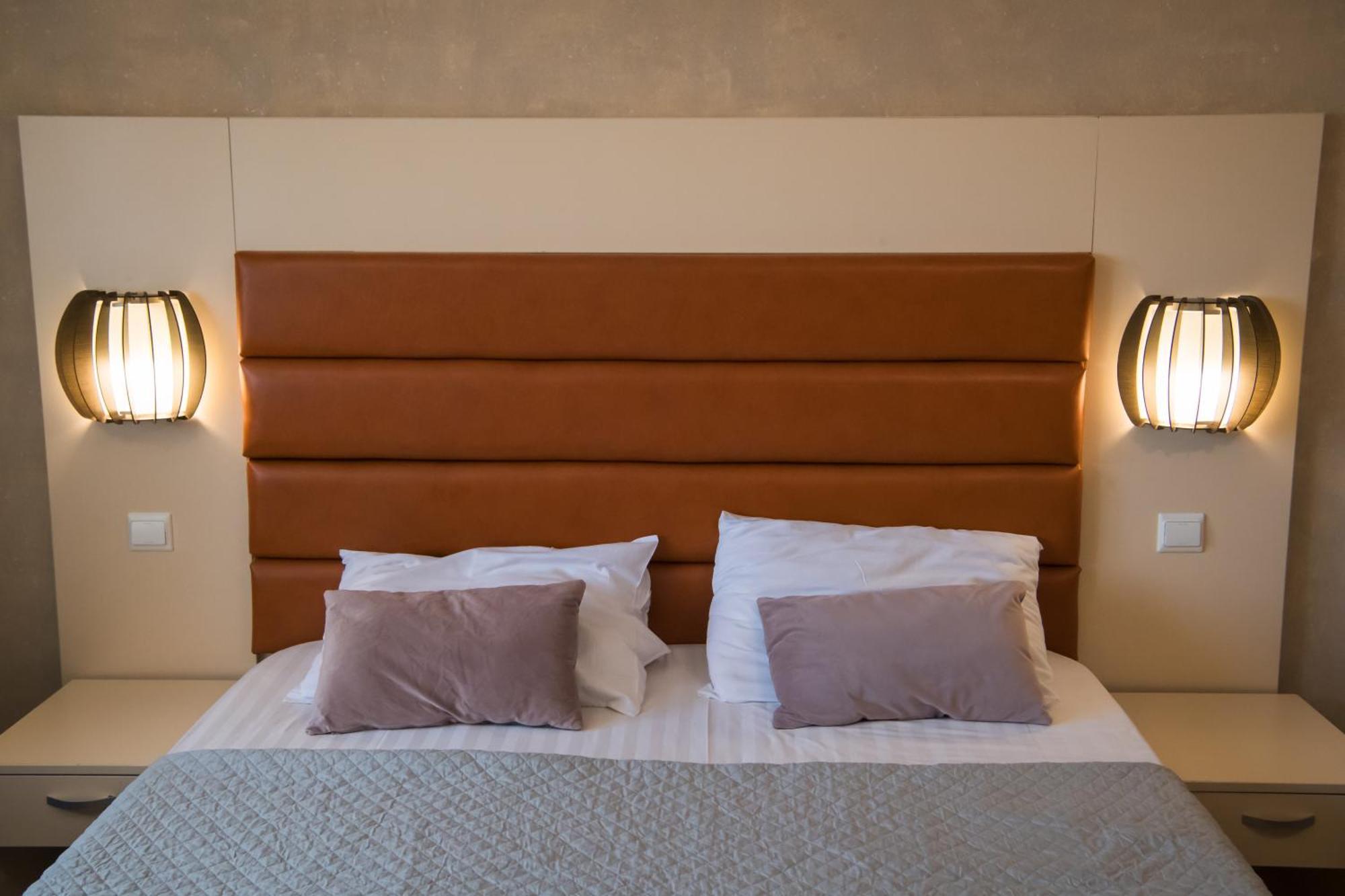 Mbi Travel Inn 크라이오바 외부 사진